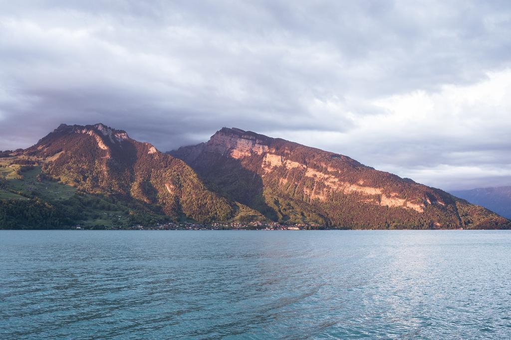 Boutique Hotel Riviera Spiez Eksteriør billede