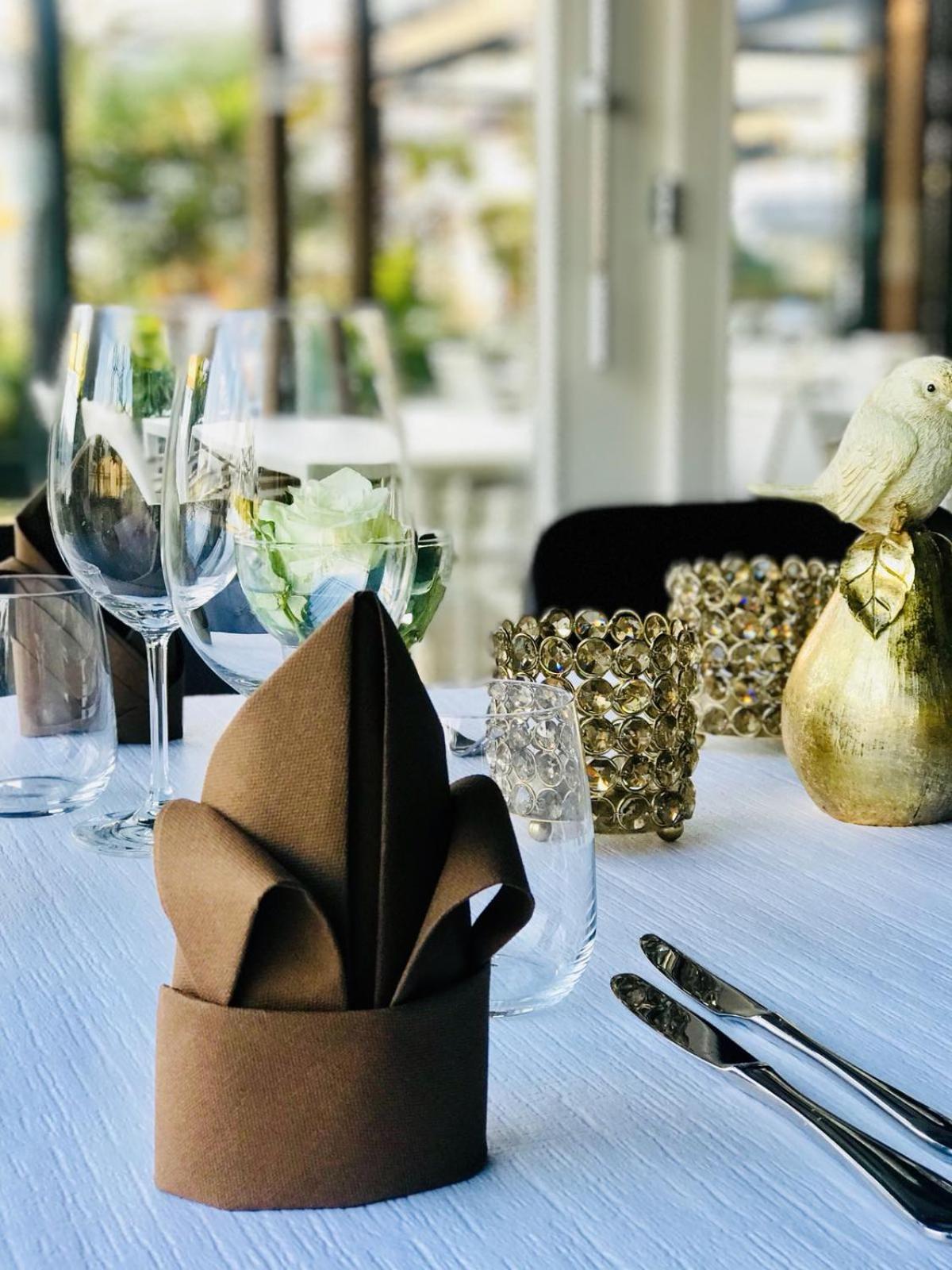 Boutique Hotel Riviera Spiez Eksteriør billede