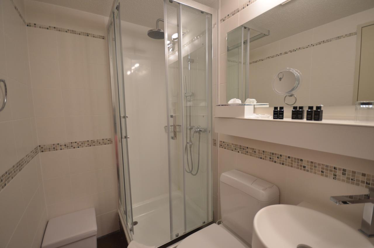 Boutique Hotel Riviera Spiez Værelse billede